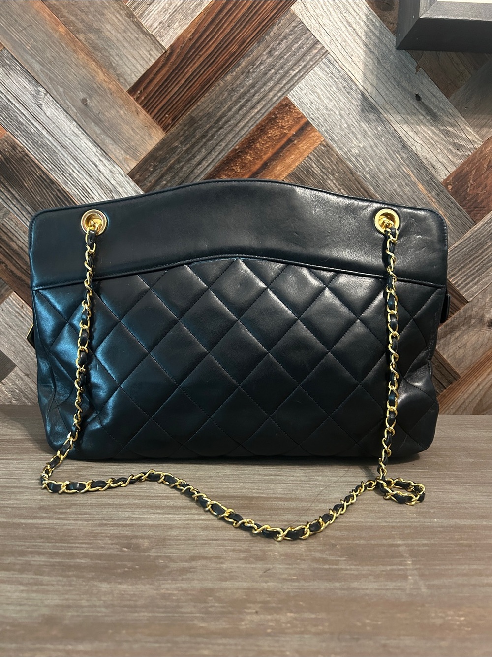 Vintage Chanel Quilted Lambskin Shoulder Bag - Picture 2 of 9